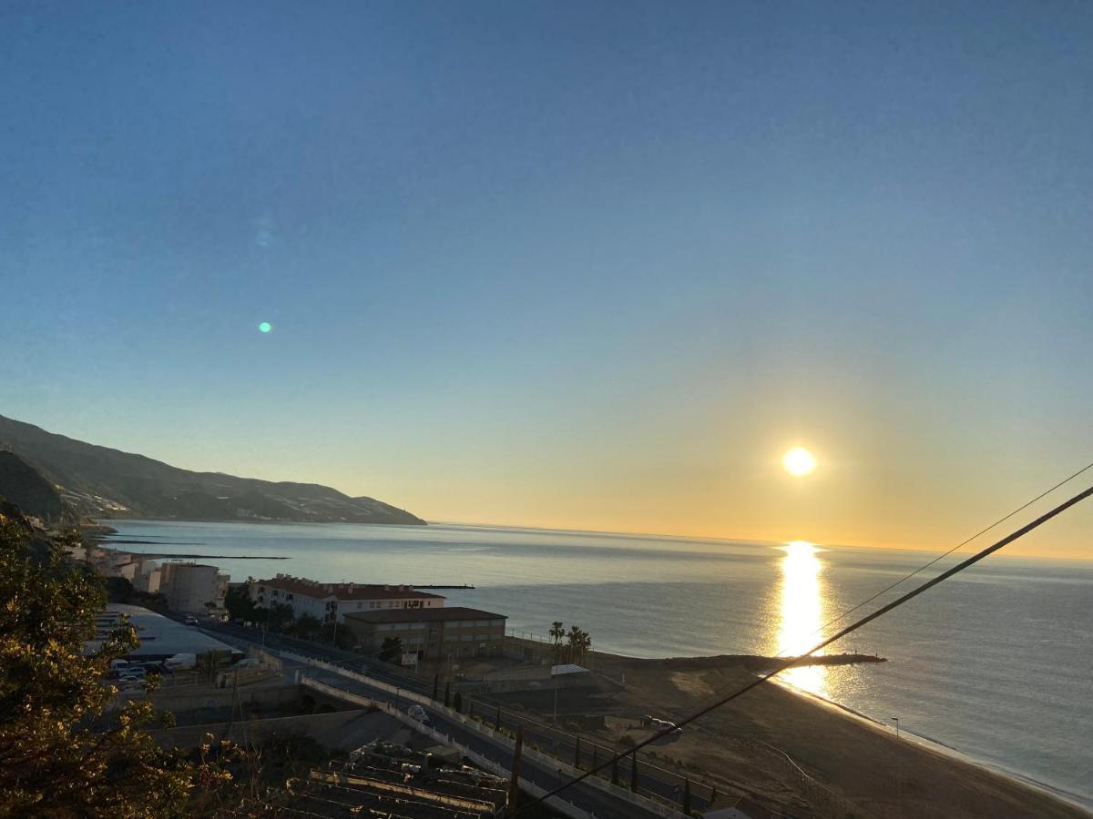 Apartamento Ла-Мамола Экстерьер фото